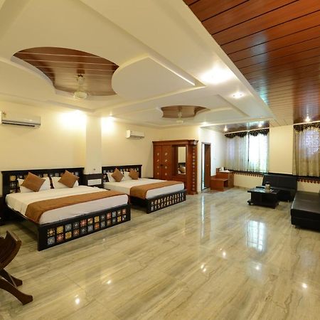 Hotel Sagar Биканер Екстериор снимка