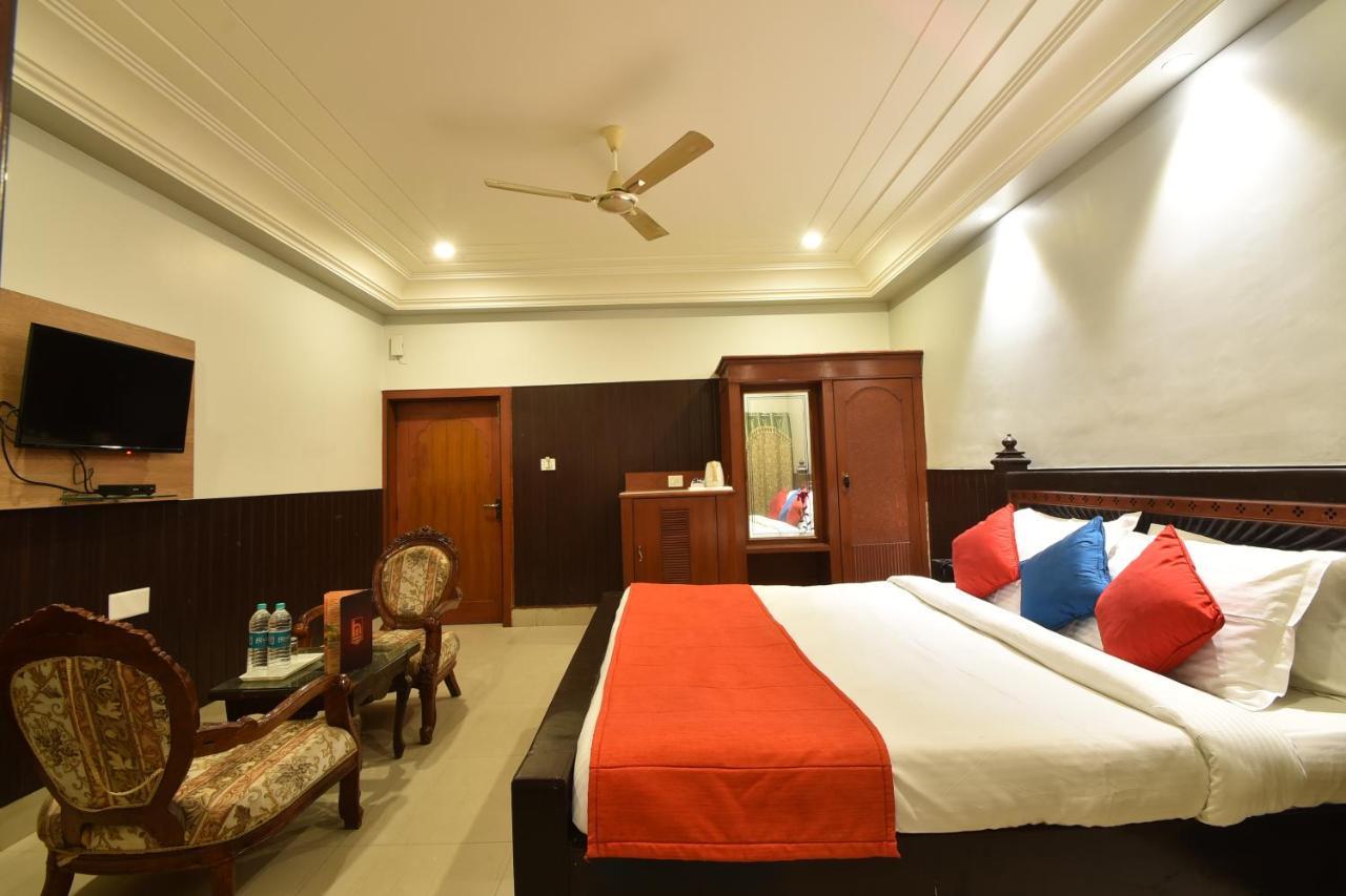 Hotel Sagar Биканер Екстериор снимка