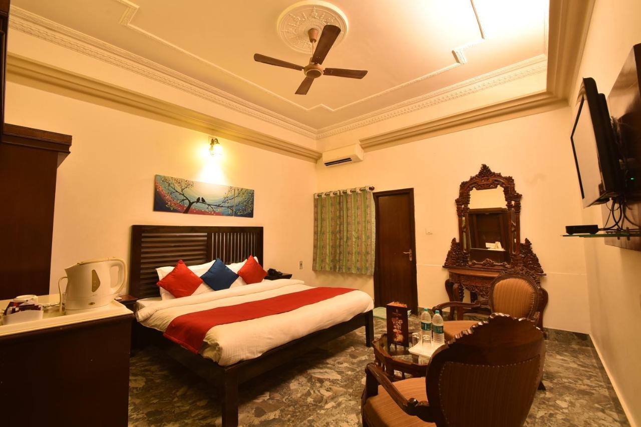 Hotel Sagar Биканер Екстериор снимка