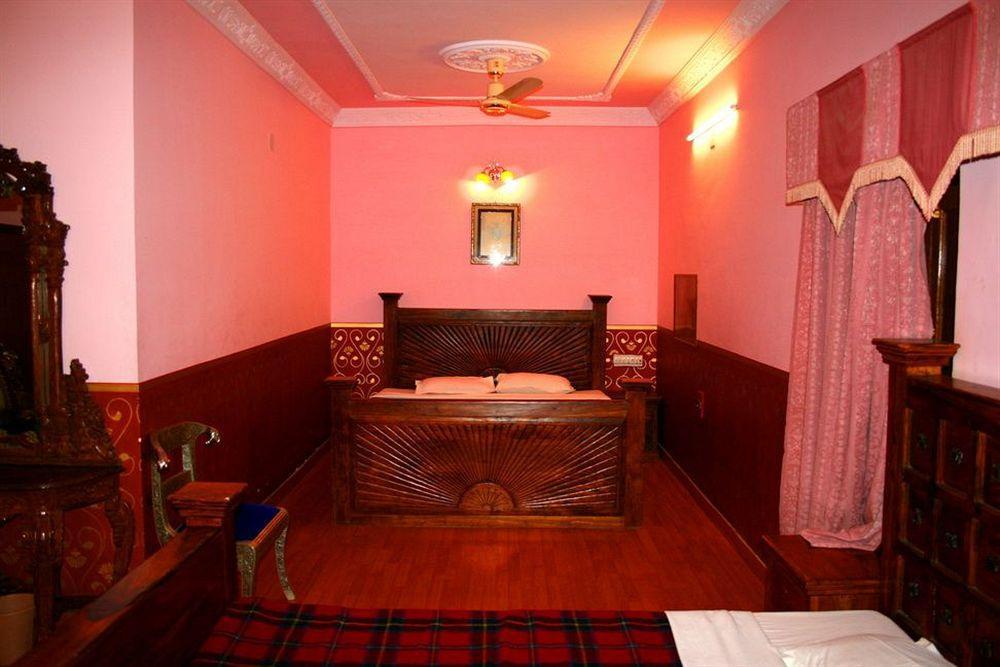 Hotel Sagar Биканер Екстериор снимка