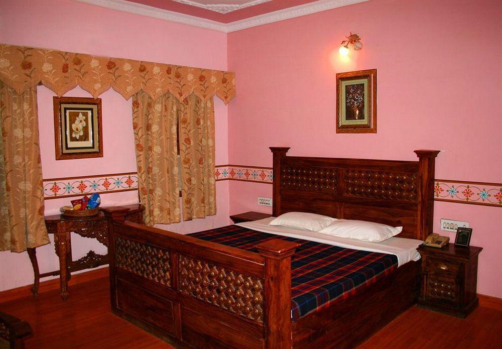 Hotel Sagar Биканер Екстериор снимка