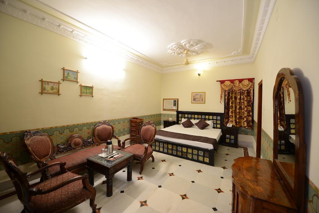 Hotel Sagar Биканер Екстериор снимка